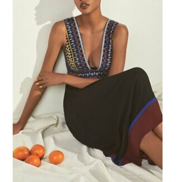 BCBGMaxAzria Boho Embroidered Handkerchief Midi Dress Black 0 - Picture 5 of 13